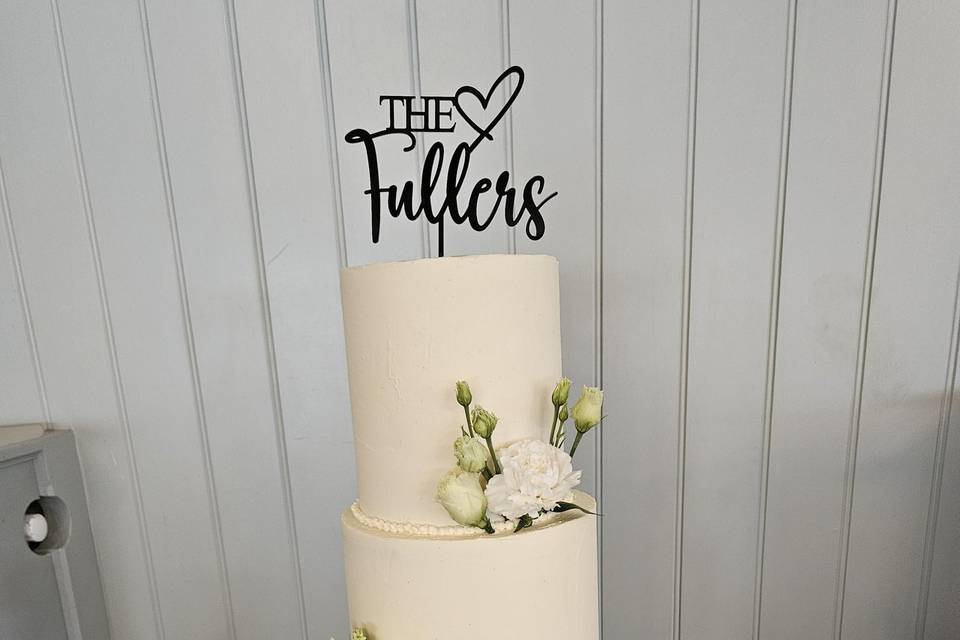 3 tiered cake