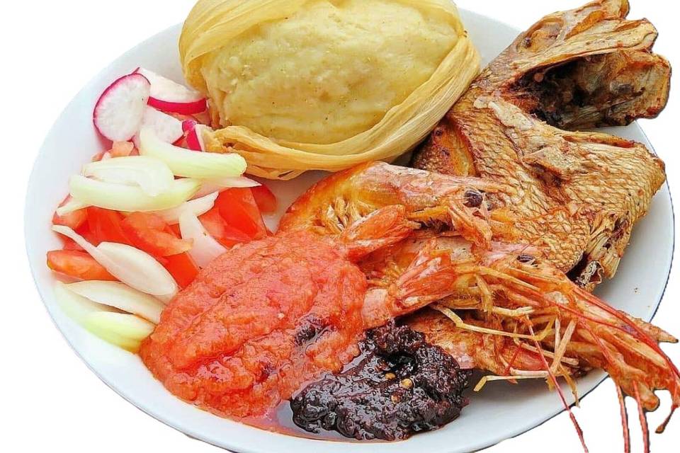 Kenkey with assorted fish