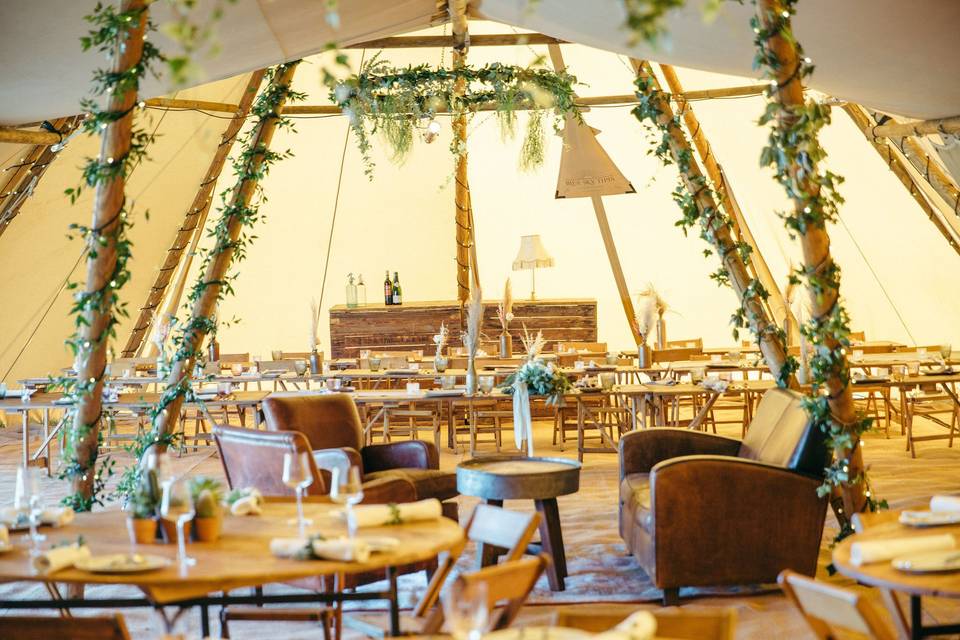 Blue Sky Tipis, Wedding Tipi3