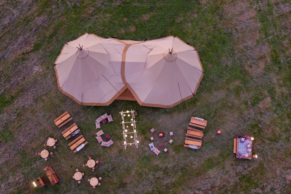 Tipi Wedding - Blue Sky Tipis