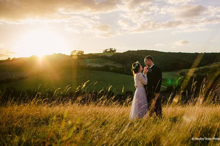 Upwaltham Barns Wedding Venue Upwaltham, West Sussex | hitched.co.uk