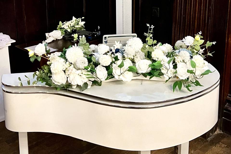 Paul Milligan Piano