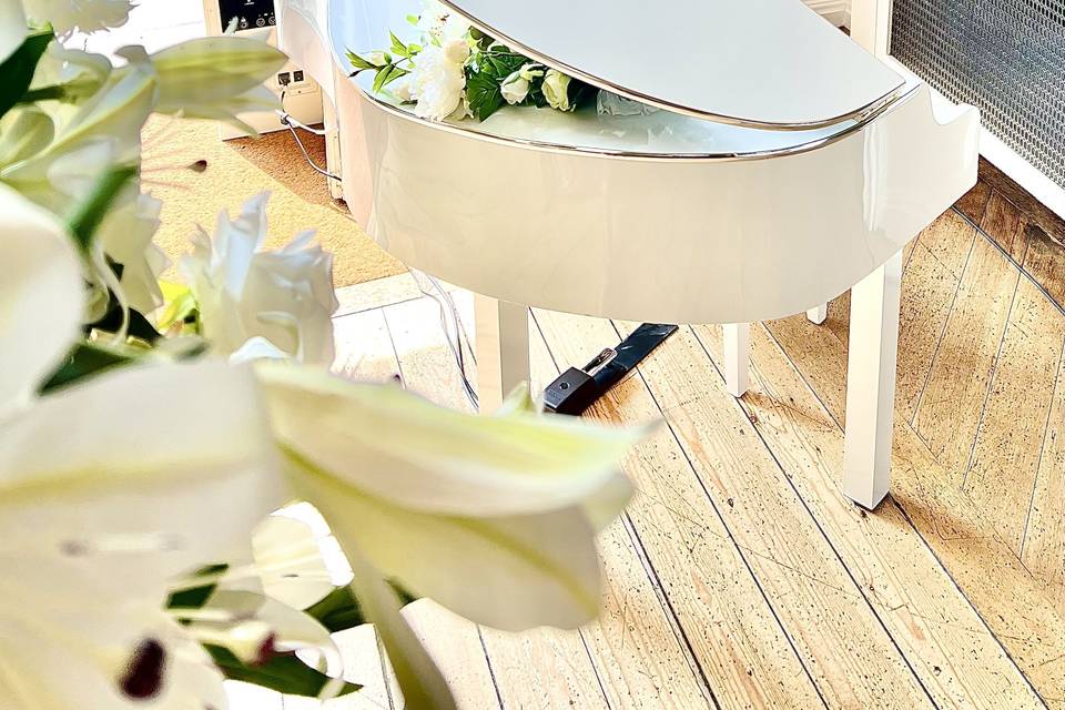 Paul Milligan Piano
