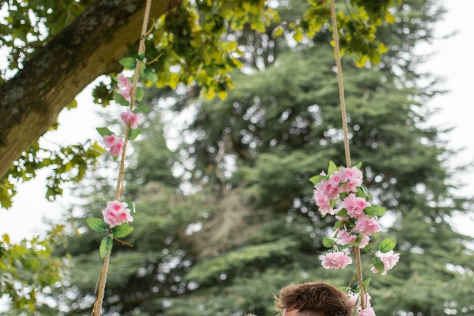 Floral swing