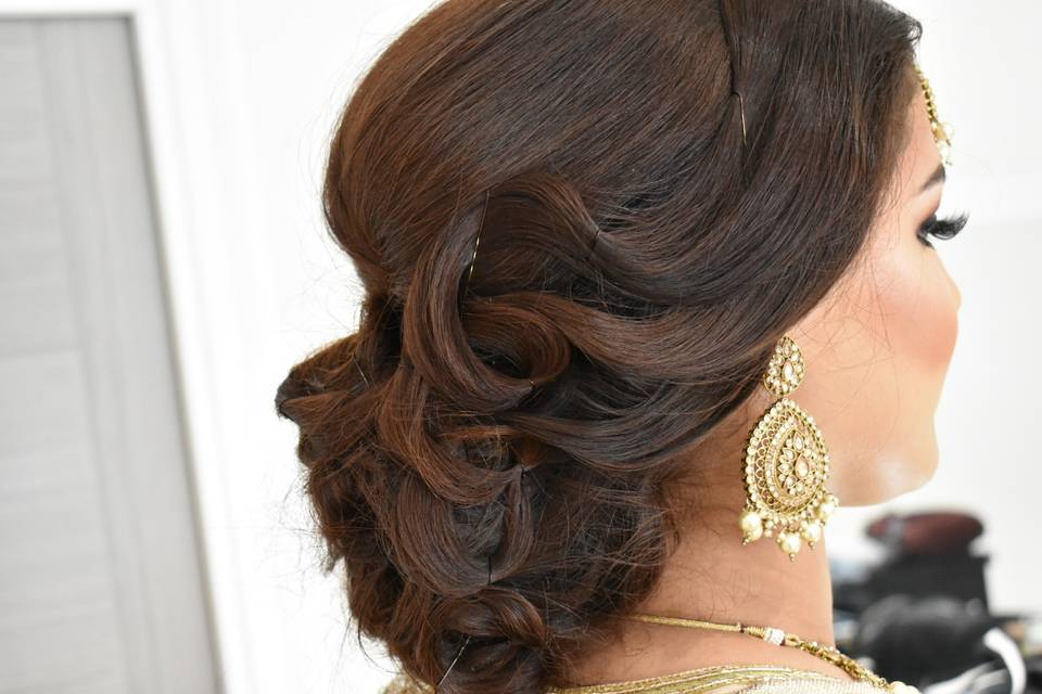 Vintage updo