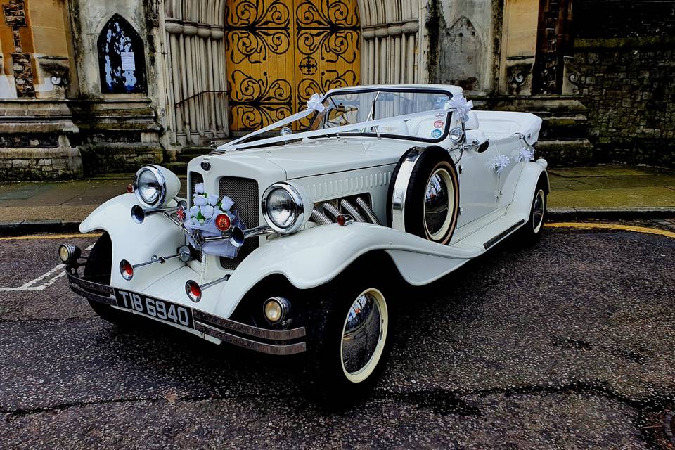 Front view Beauford Bentley replica