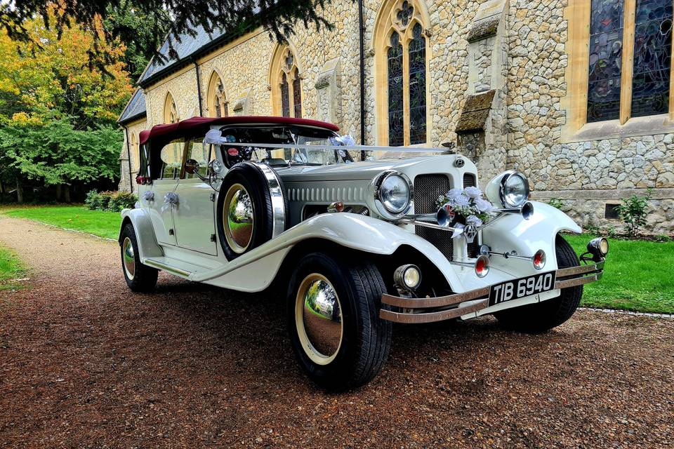 Vintage Wedding car Hire