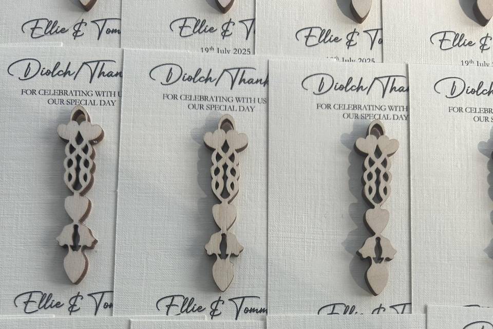 Love spoon favours