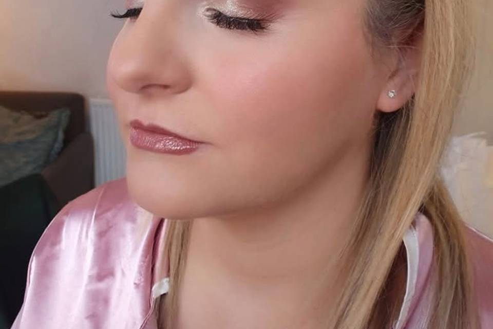 Bridesmaid soft glam