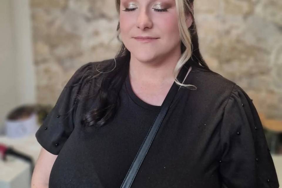 Soft glam makeup