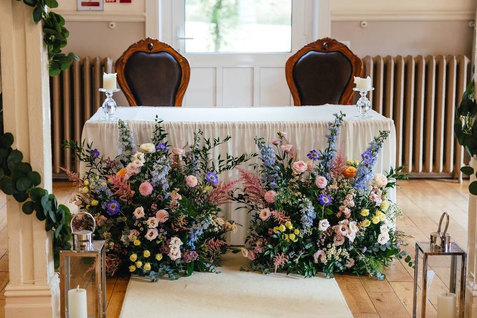 Ceremony table