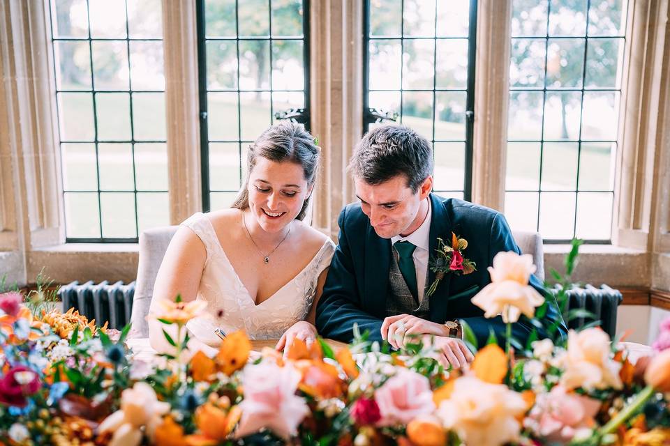 Couple ceremony table