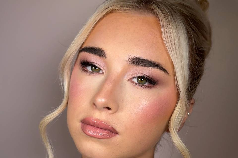 Soft glam