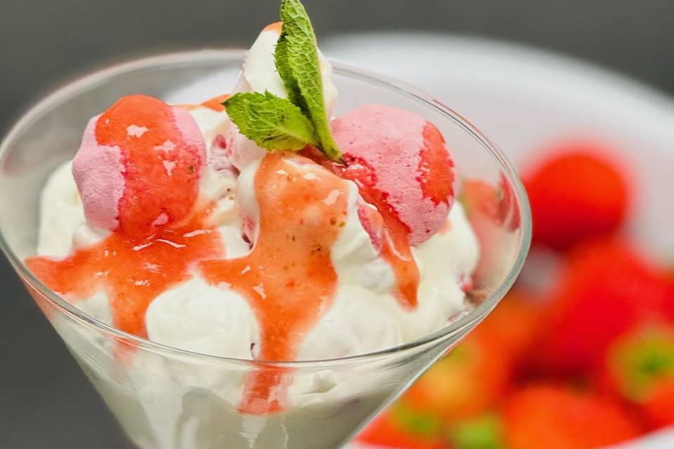 Vegan Eton mess