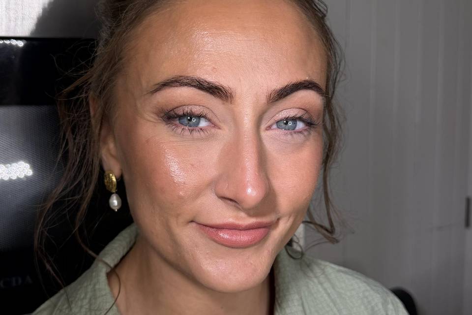 Beautiful Maid - Glebe