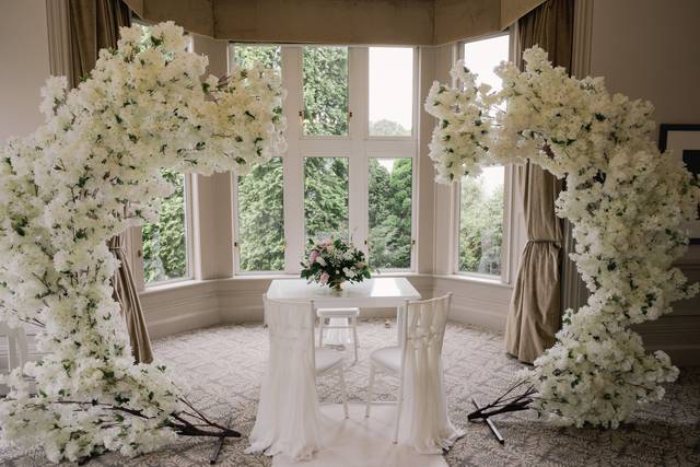 Ambience Venue Styling (Crawley & West Sussex)