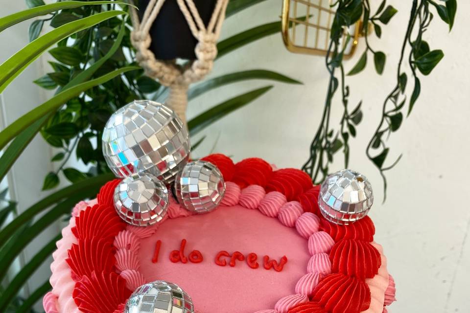 'I do crew' cake