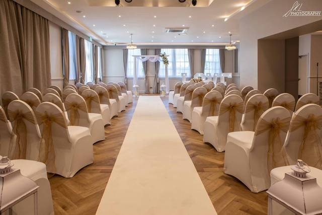 Harrington Suite Ceremony