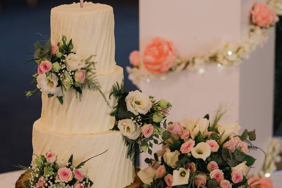 Cake flowers