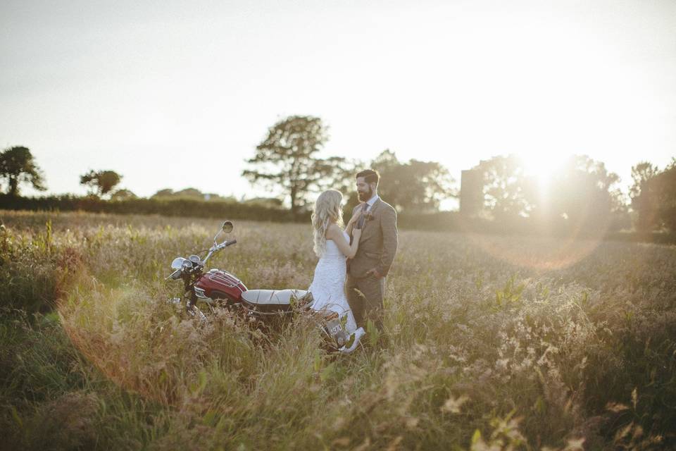 Elliott mariess | outdoor couple photography