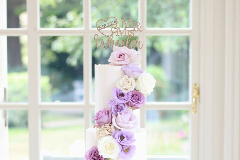 Buttercream purple floral cake