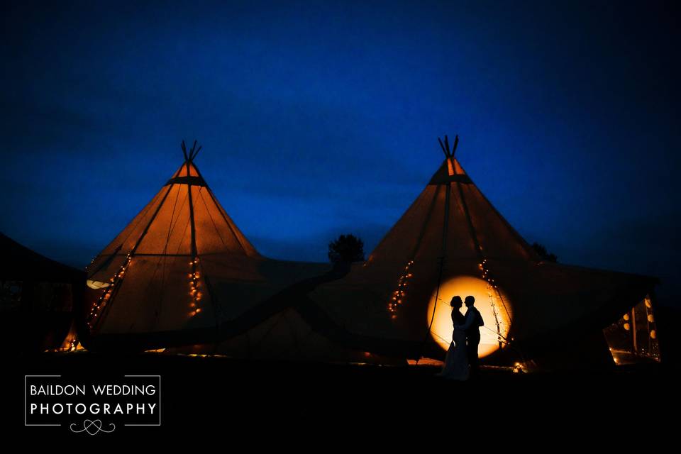 Tipi wedding