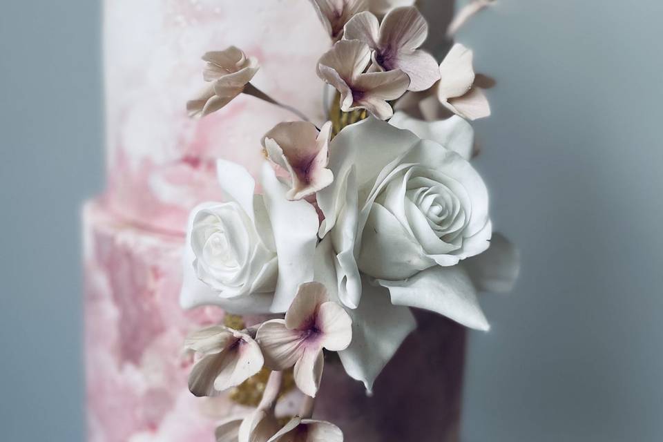 Delicate sugar flowers