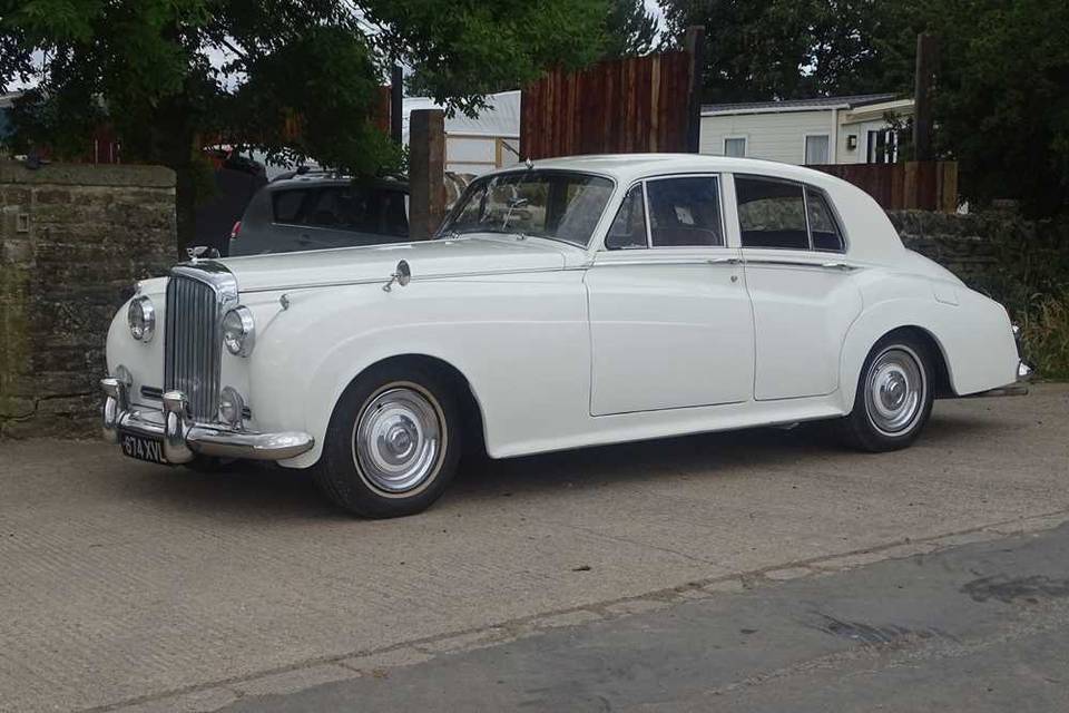 Tiffany Wedding Cars