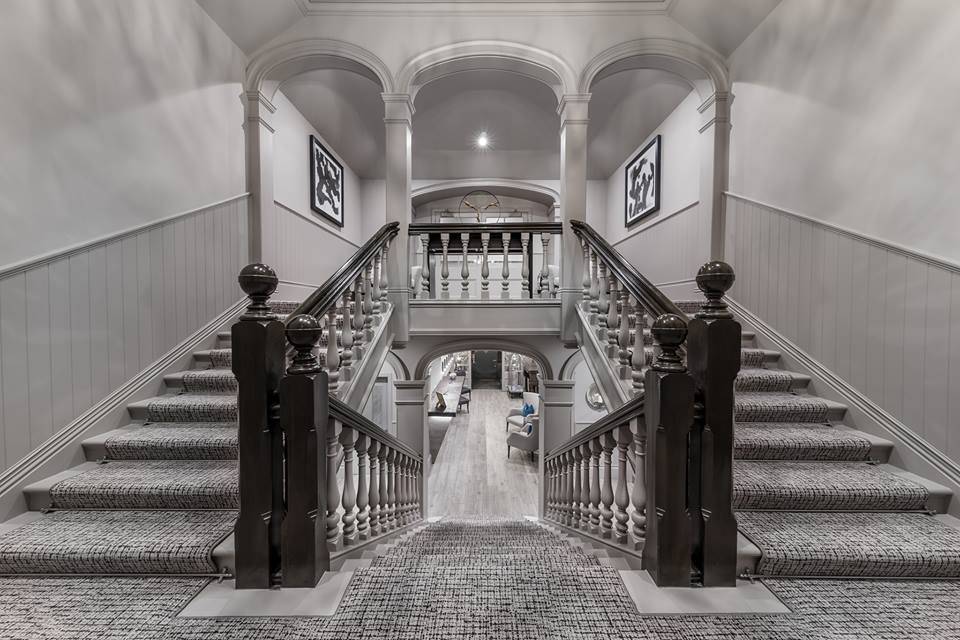 Hotel entrance stairs