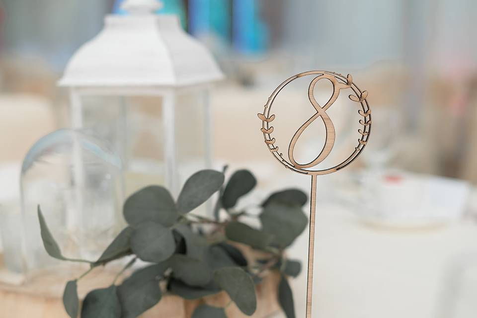 Wooden table numbers