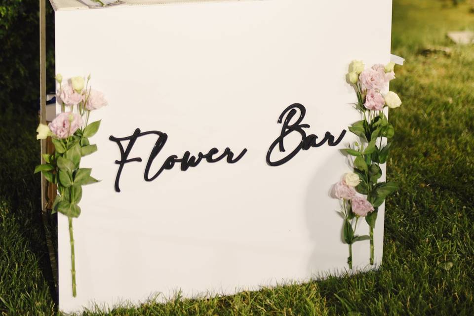 Flower bar