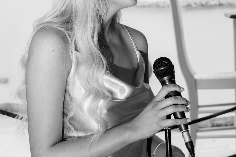 Meg Bold - Wedding Vocalist