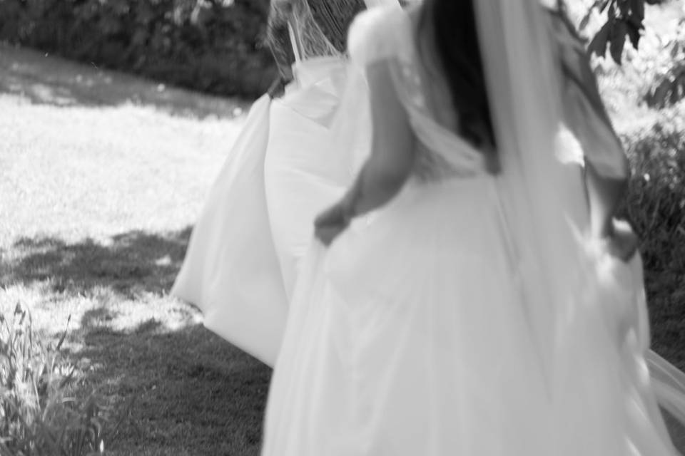 Running brides