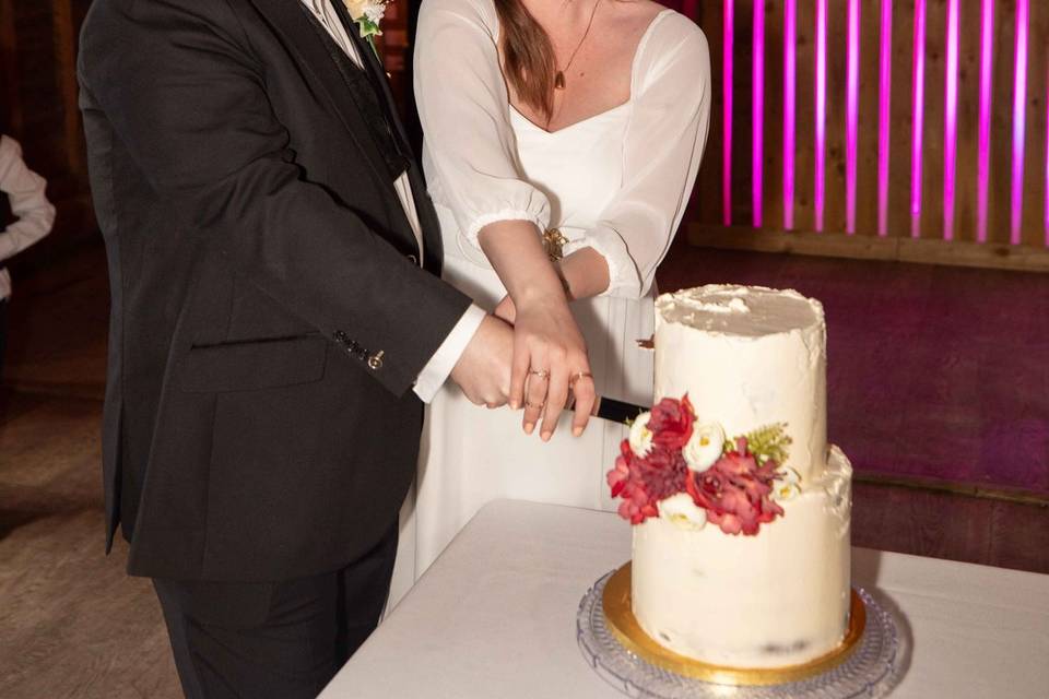 Cake cut