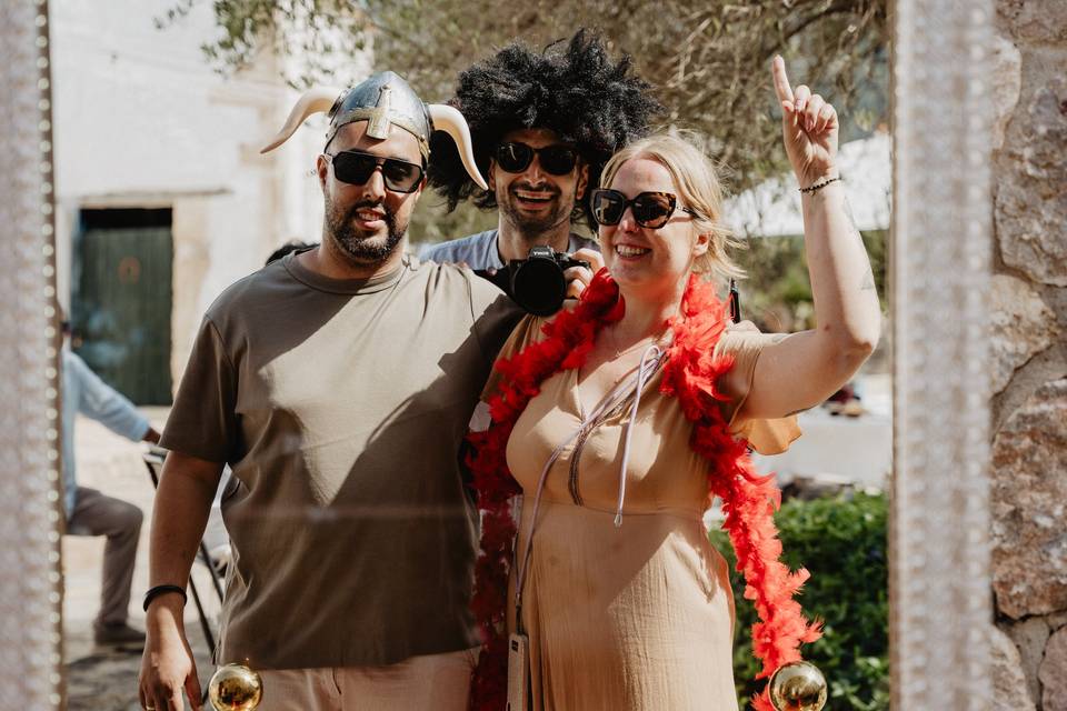 Destination wedding couple in