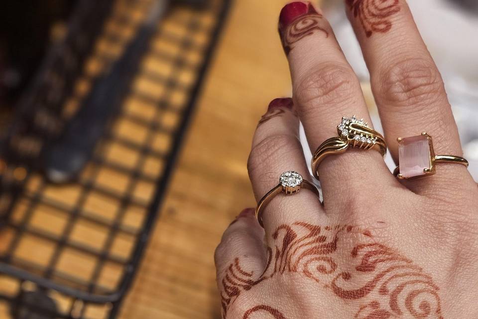 Simple henna