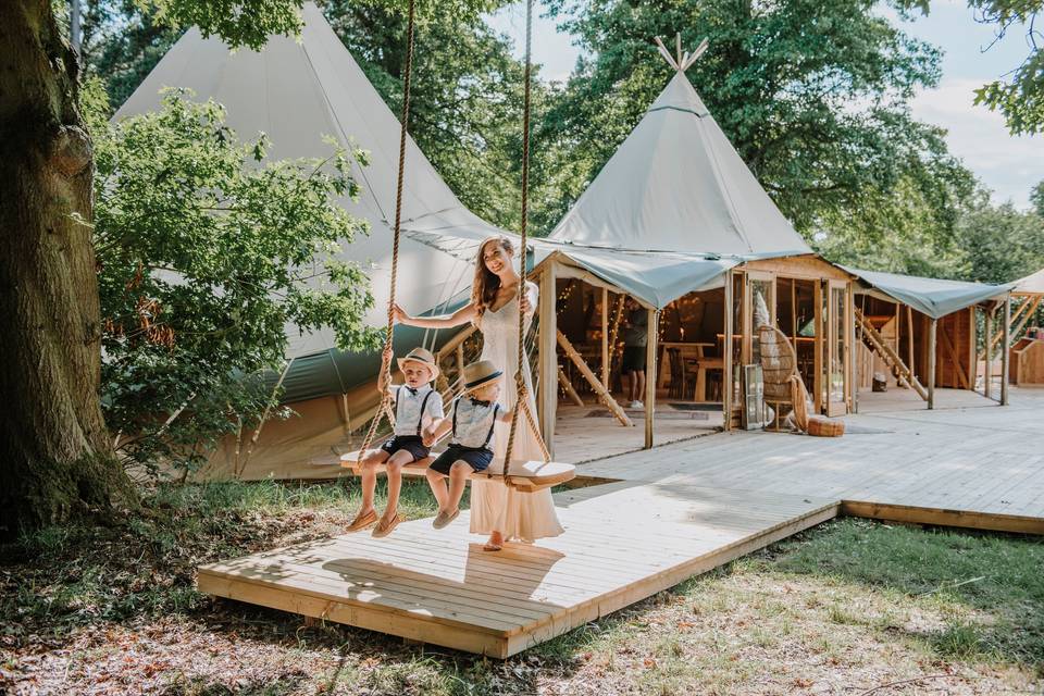 Tipi swing