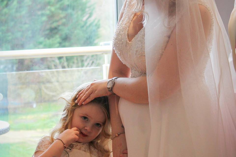 Bride & Daughter