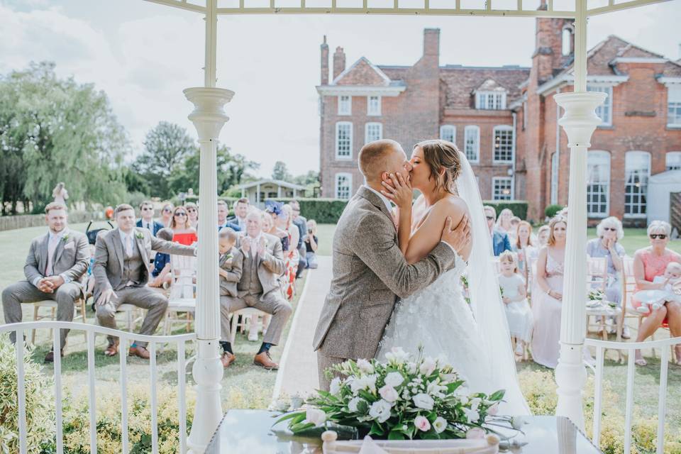 Gazebo ceremony