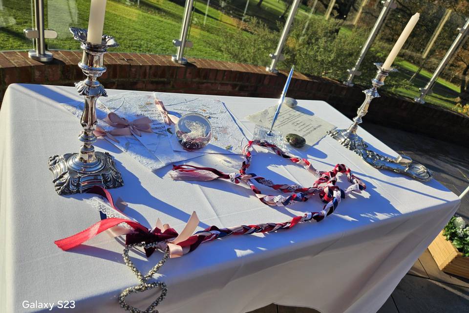 Outdoor ceremony table