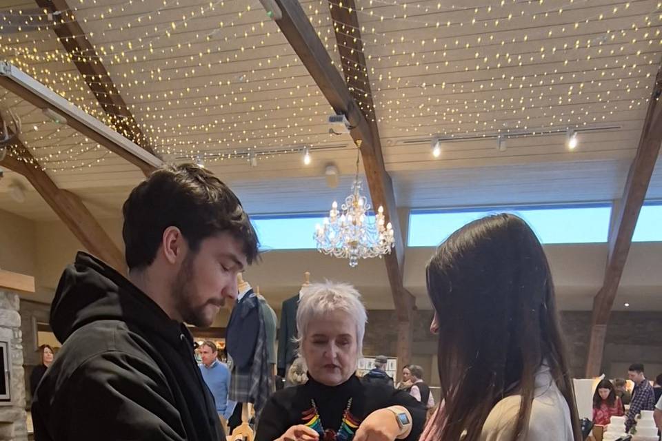 Handfasting demo!