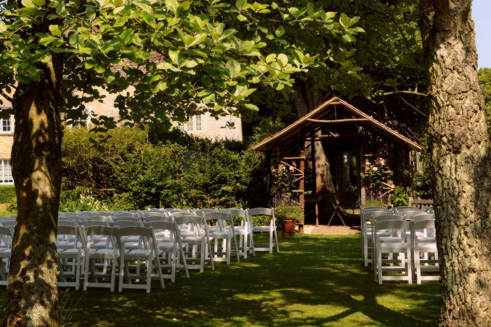 The moat-side Rose Arbour