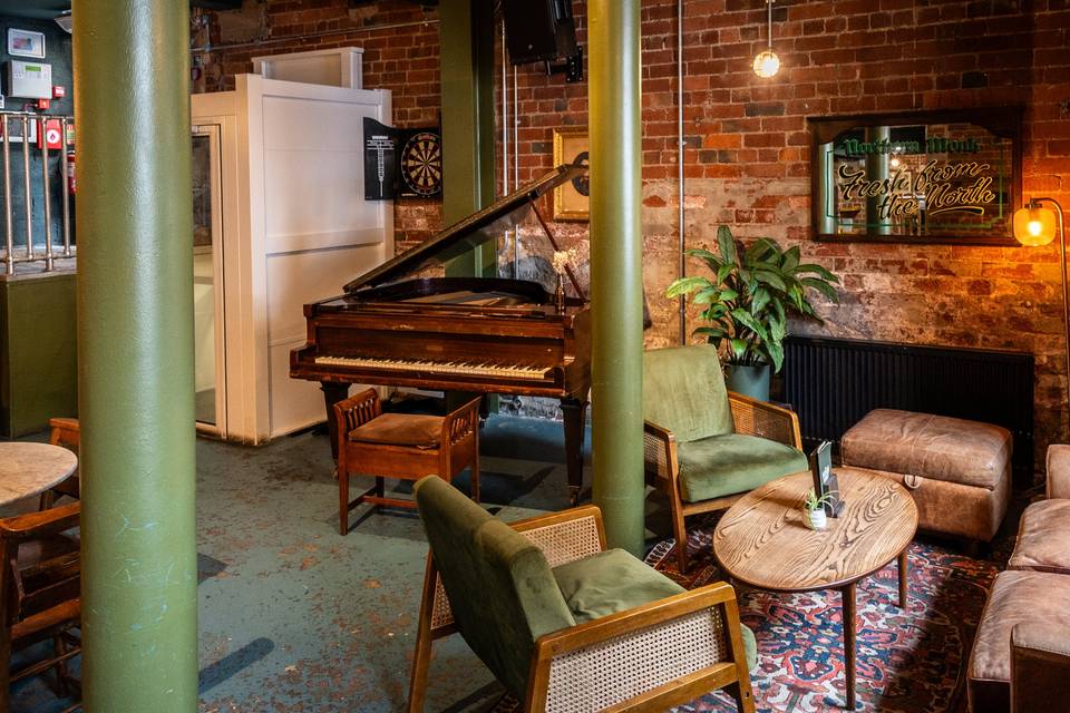 Speakeasy room