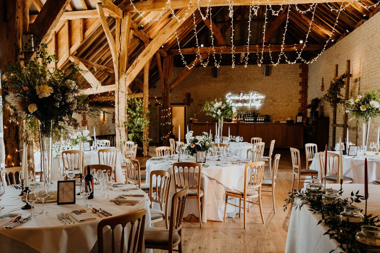 Bury Court Barn Wedding Venue Lower Froyle, Hampshire | hitched.co.uk