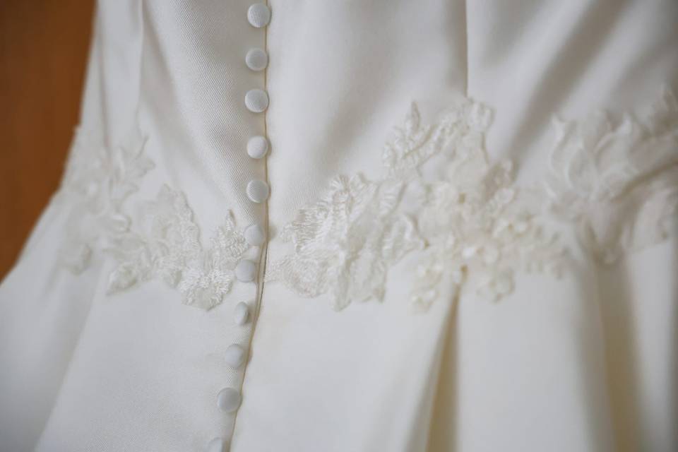 Adding lace to the dress
