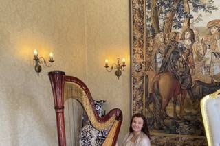 Harpist Lucy Bishop