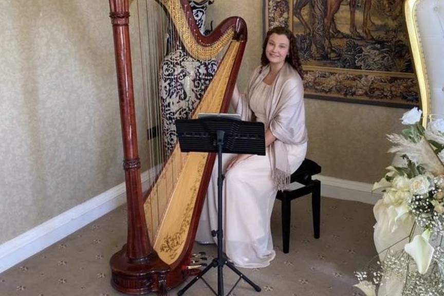 Harpist Lucy Bishop