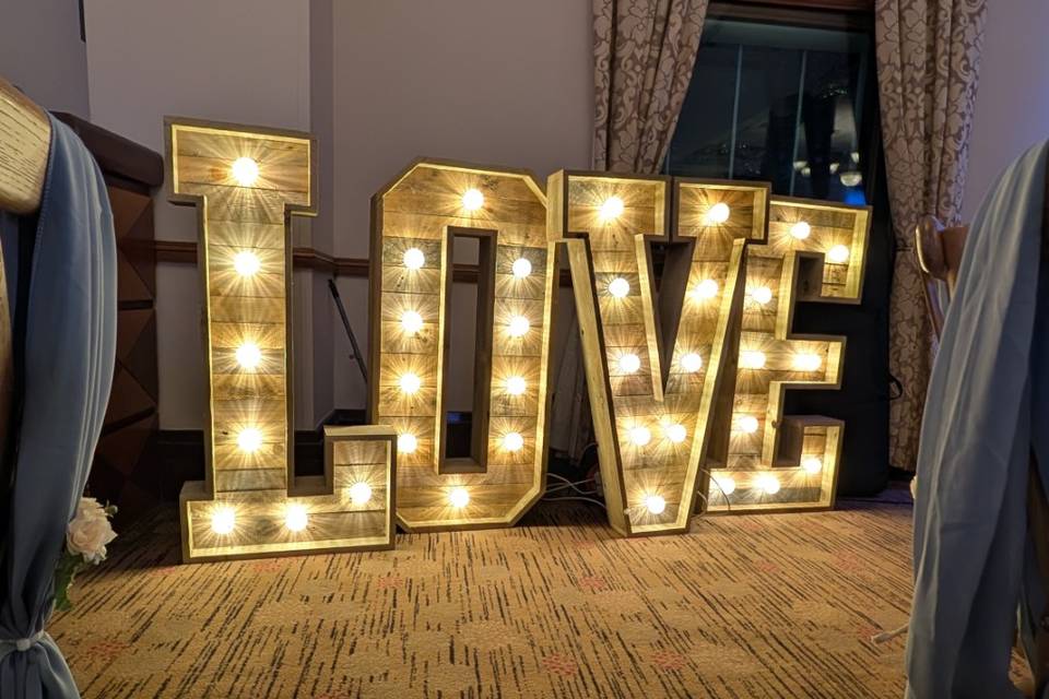 Rustic Love - a nice addition