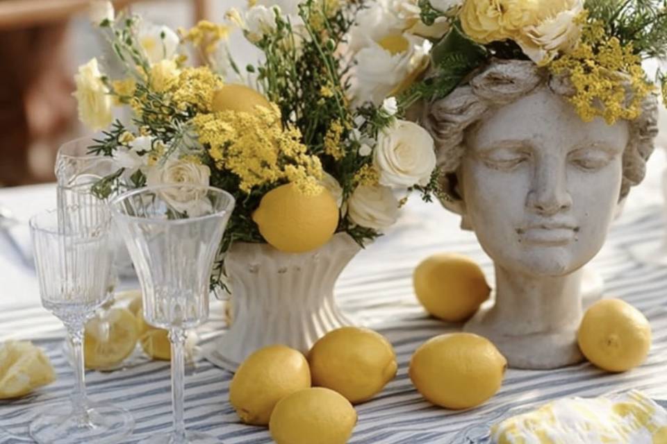 Limoncello Table