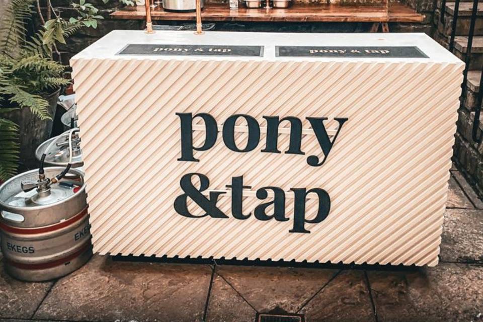 Pony & Tap